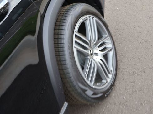 New 2026 Mercedes-Benz GLS 450 4MATIC image 39