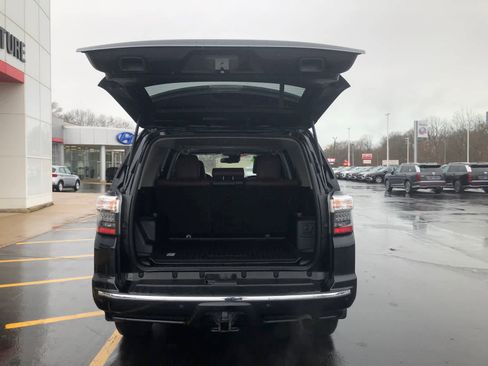 Used 2023 Toyota 4Runner Limited image 34