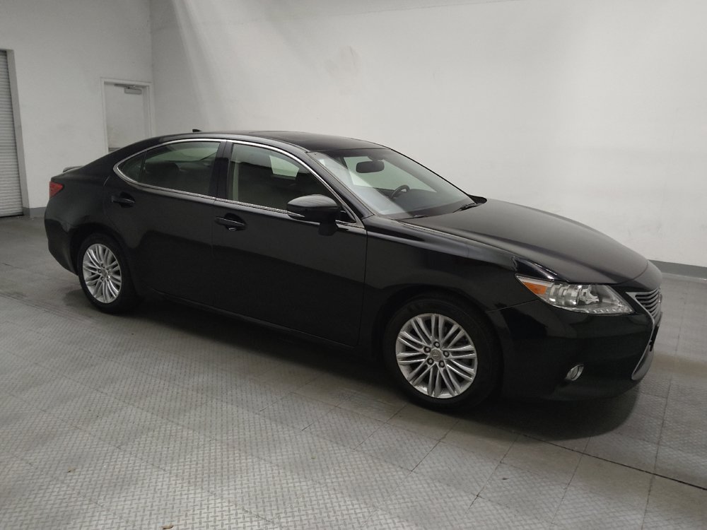 Used 2015 Lexus ES 350 w/ Premium Package FWD image 11
