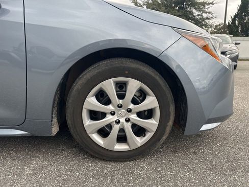 Used 2023 Toyota Corolla LE image 5