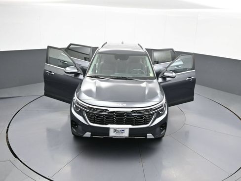 Certified 2024 Kia Seltos EX AWD/4WD image 46