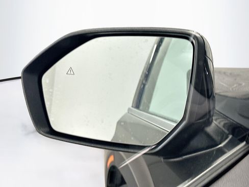 Used 2025 Hyundai Palisade SEL AWD/4WD image 16
