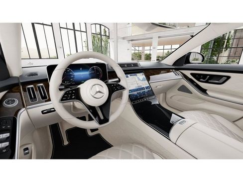 New 2026 Mercedes-Benz S 580e 4MATIC Sedan image 3