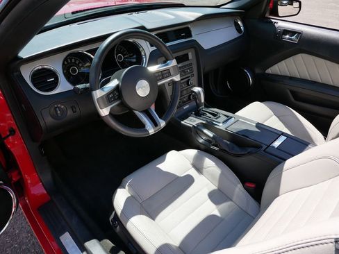 Used 2014 Ford Mustang Premium RWD image 12