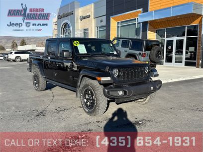 Used 2024 Jeep Gladiator Sport