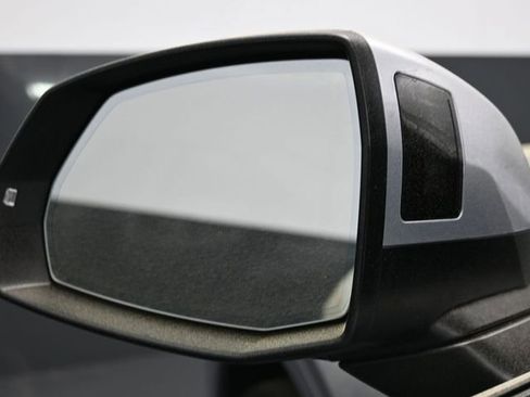 Used 2021 Audi Q5 2.0T Premium w/ Convenience Package image 5