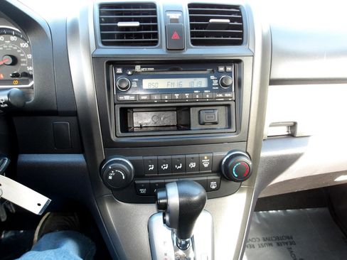 Used 2011 Honda CR-V LX image 17