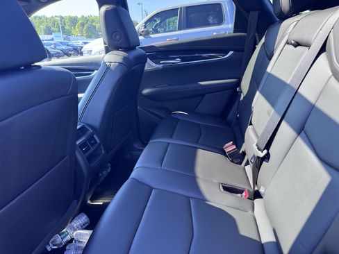 Used 2023 Cadillac XT5 Premium Luxury w/ LPO, Floor Liner Package AWD/4WD image 12