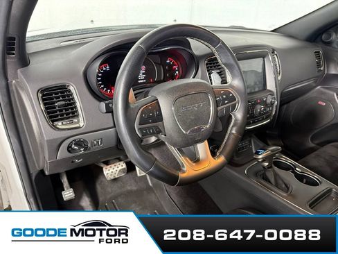 Used 2018 Dodge Durango SRT w/ Trailer Tow Group IV AWD/4WD image 8