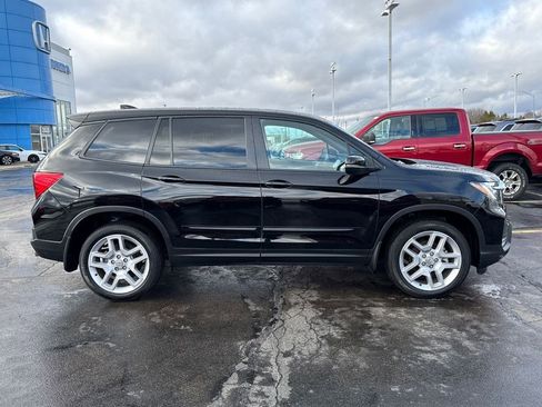 Certified 2025 Honda Passport EX-L image 12