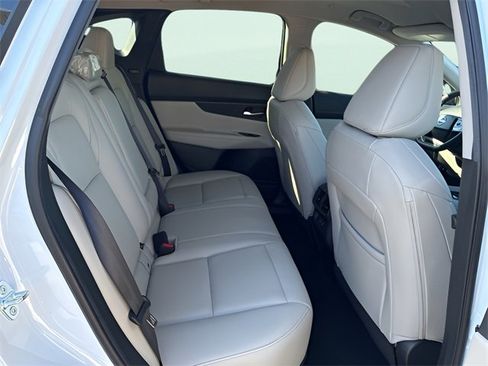 Used 2025 Nissan Murano SV image 10