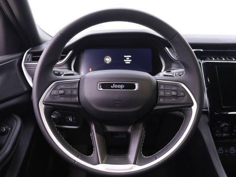 Used 2024 Jeep Grand Cherokee L Laredo w/ Trailer Tow Package image 12