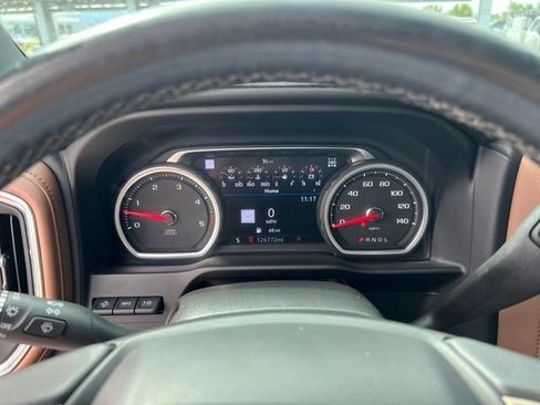 Used 2022 Chevrolet Silverado 2500 High Country w/ Z71 Off-Road Package AWD/4WD image 22