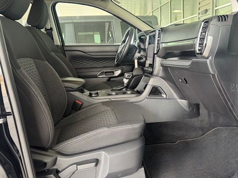 Used 2024 Ford Ranger XLT w/ Trailer Tow Package image 8