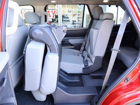 Used 2024 Toyota Sequoia Limited image 31