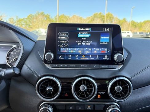 Used 2025 Nissan Sentra SV image 18