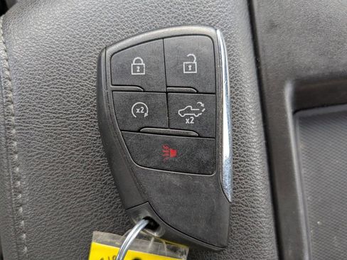 Used 2022 Chevrolet Silverado 1500 LT Trail Boss image 30