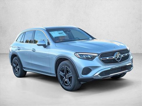 New 2026 Mercedes-Benz GLC 300 image 7