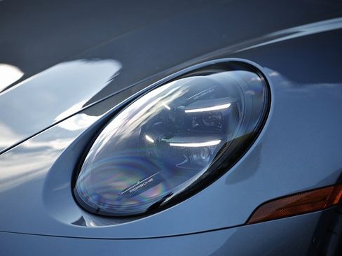 Certified 2025 Porsche 911 Carrera GTS image 11