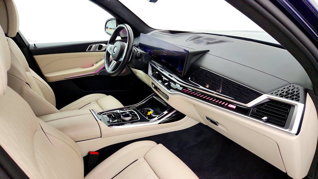 Used 2024 BMW X7 M60i w/ Executive Package AWD/4WD image 26