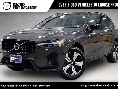 Certified 2025 Volvo XC60 T8 Plus w/ Climate Package AWD/4WD image 1