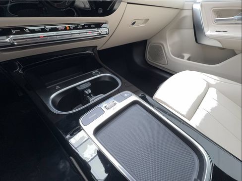 Used 2025 Mercedes-Benz CLA 250 image 45