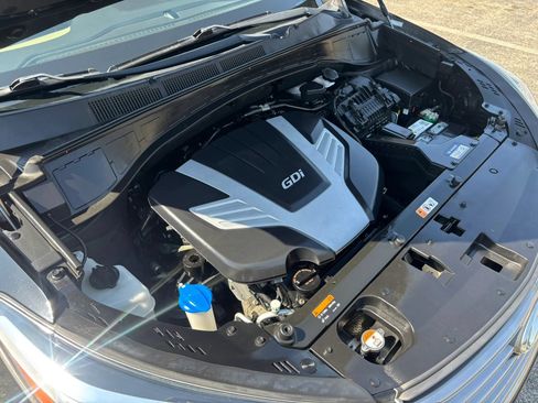 Used 2018 Hyundai Santa Fe SE w/ SE Premium Package 02 FWD image 68