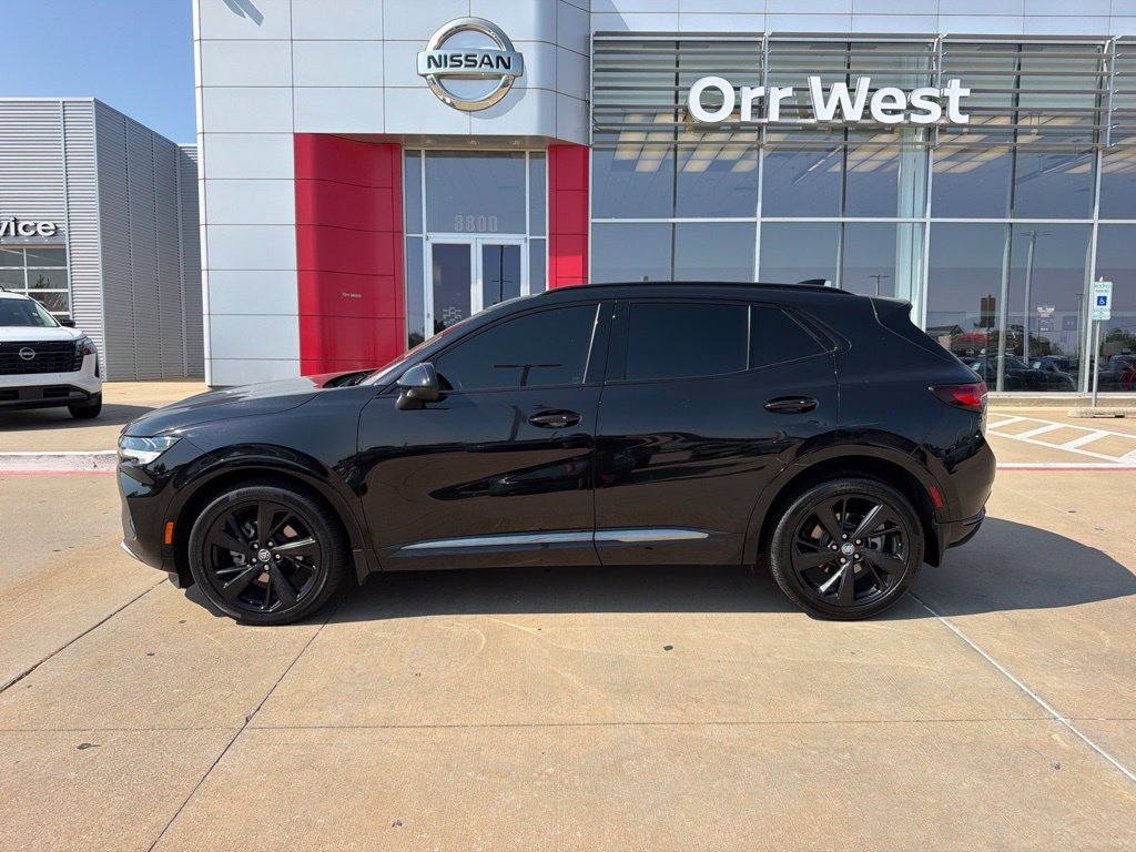 Used 2022 Buick Envision Preferred FWD image 2