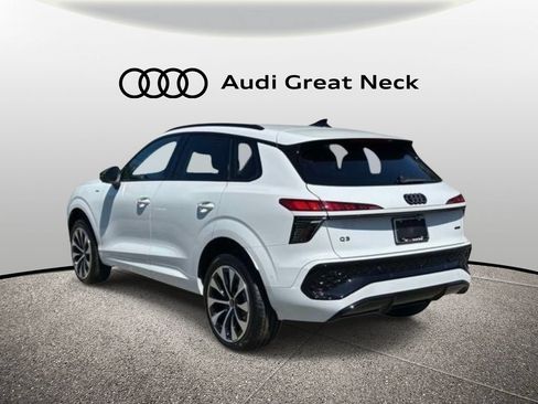 New 2026 Audi Q3 quattro 2.0T AWD/4WD image 6