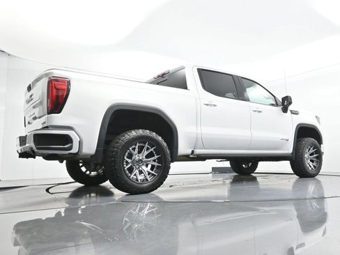 Used 2023 GMC Sierra 1500 AT4 w/ AT4 Premium Package AWD/4WD image 54