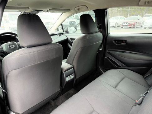 Used 2023 Toyota Corolla LE image 17