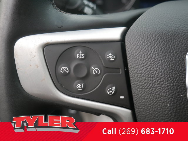 Used 2024 GMC Terrain SLT AWD/4WD image 28
