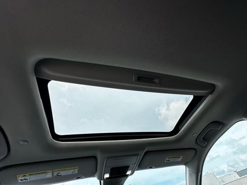 Used 2024 Honda CR-V EX-L image 15