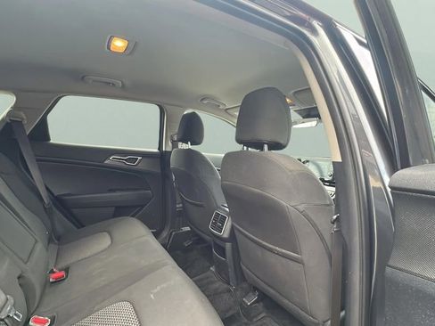 Used 2023 Kia Sportage LX image 22