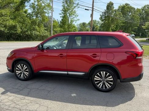 Used 2019 Mitsubishi Outlander ES AWD/4WD image 4