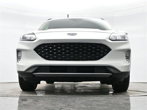 Used 2020 Ford Escape SEL image 27