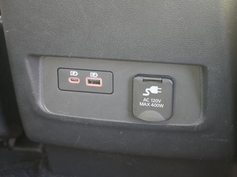 Certified 2022 Nissan Frontier SV w/ Technology Package image 26