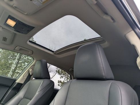 Used 2015 Lexus NX 300h AWD w/ Premium Package image 16