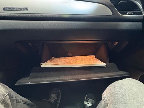 Used 2018 Audi Q3 2.0T Premium image 29