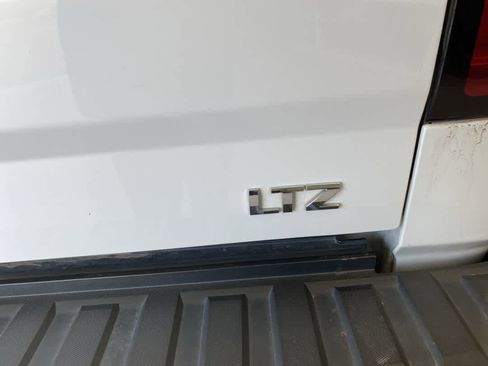 Used 2014 Chevrolet Silverado 1500 LTZ Z71 w/ LTZ Plus Package AWD/4WD image 20