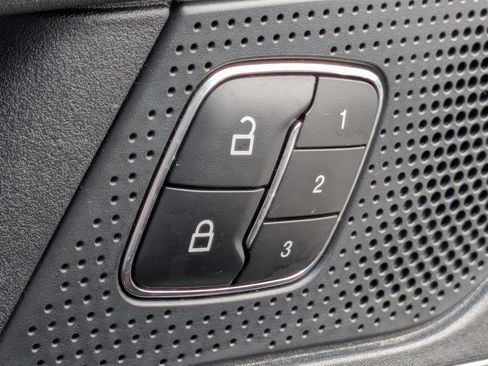 Used 2019 Ford Edge Titanium w/ Cold Weather Package AWD/4WD image 24