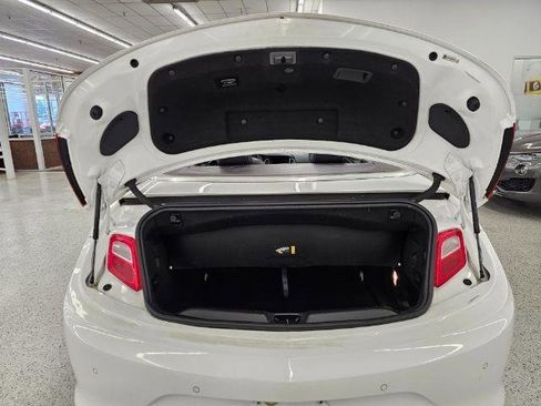 Used 2019 Buick Cascada Premium image 40