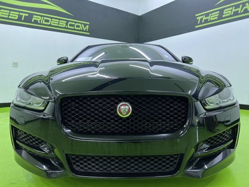 Used 2017 Jaguar XE R-Sport RWD image 3