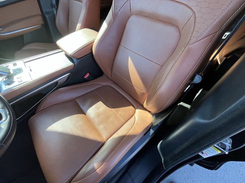 Certified 2026 Jaguar F-PACE R-Dynamic S image 18