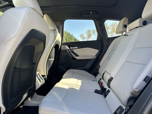 Used 2023 BMW X1 xDrive28i w/ Premium Package image 22