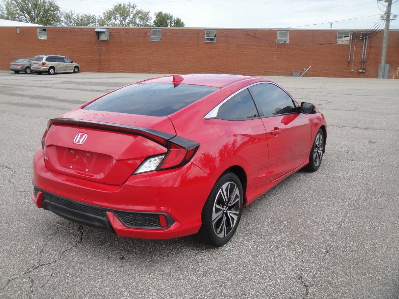 Used 2018 Honda Civic EX-T image 8