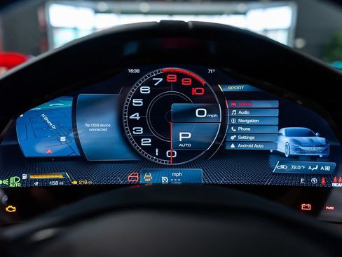 Used 2026 Ferrari Roma Spider RWD image 30