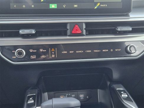 New 2026 Kia Sorento S image 14