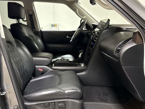 Used 2022 Nissan Armada Platinum w/ Captain's Chairs Package image 23