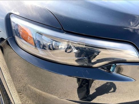 Used 2020 Jeep Cherokee Latitude Plus image 33